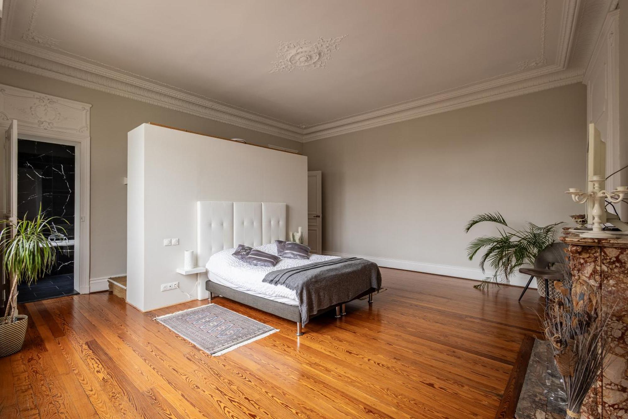 Hotel Particulier - Le 119 วาลองเซียนส์ ภายนอก รูปภาพ