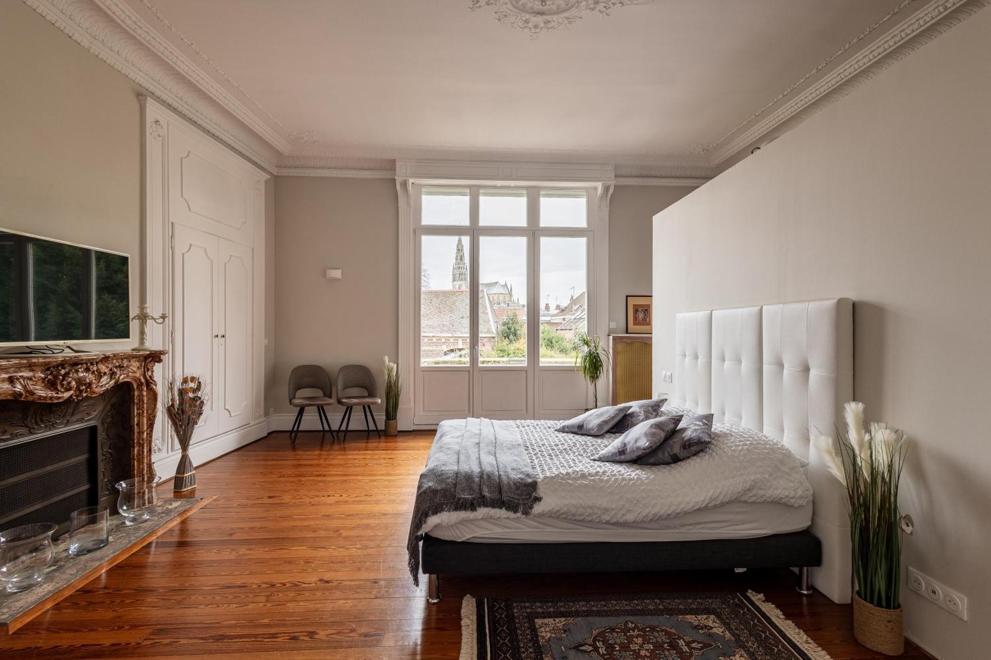 Hotel Particulier - Le 119 วาลองเซียนส์ ภายนอก รูปภาพ
